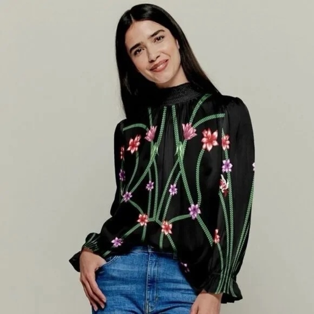 Tucker Stella Top Art Nouveau Floral Stretch Charmeuse Silk Blouse